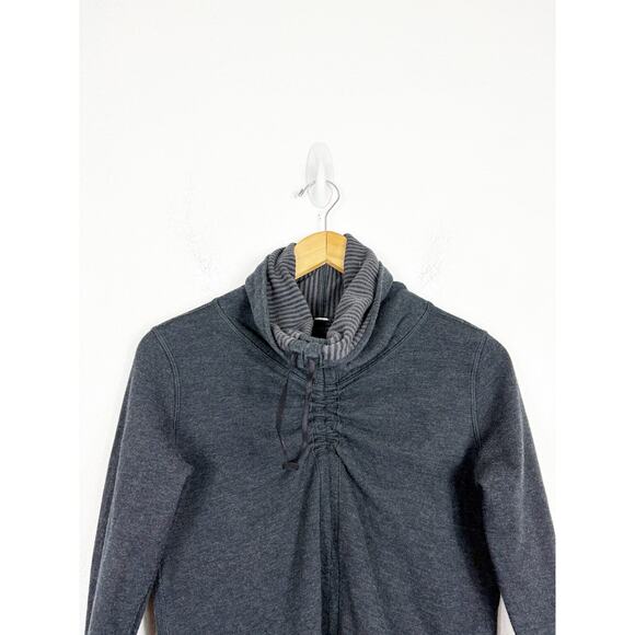 Lululemon In A Cinch Long Sleeve Tee Reversible Cowl Neck Pullover Small Gray - Picture 4 of 14